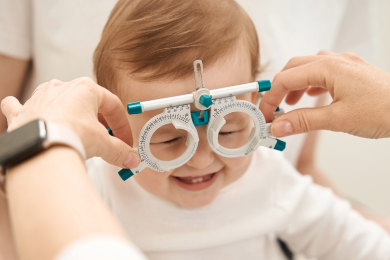 What To Expect at Your Baby’s First Eye Exam